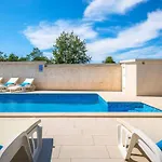 Family Nicole By Interhome Vakantiehuis