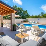 Family Nicole By Interhome Vakantiehuis