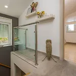 Family Nicole By Interhome Pula