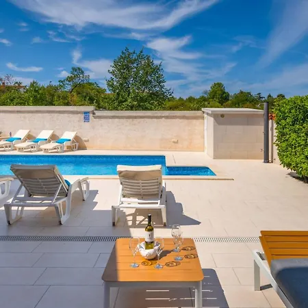 Vakantiehuis Family Nicole By Interhome *