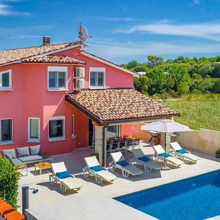 Family Nicole By Interhome Vakantiehuis *