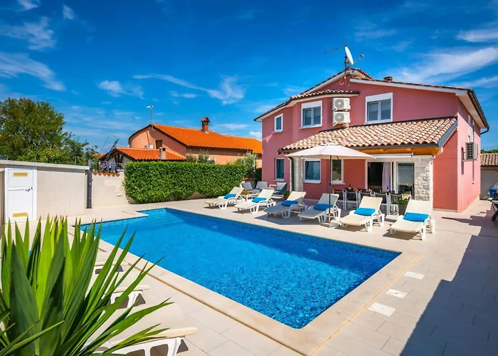 Semesterbostad Family Nicole By Interhome