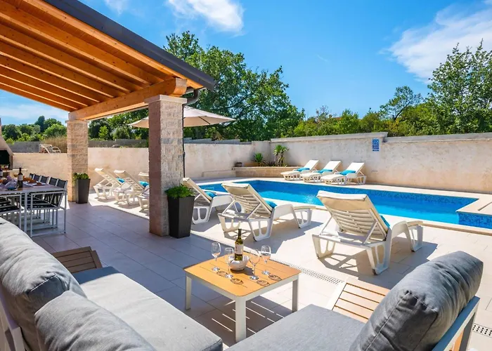 Family Nicole By Interhome Vakantiehuis