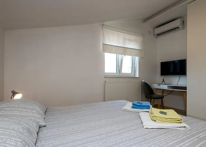 Family Nicole By Interhome *