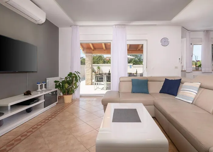 Family Nicole By Interhome Vakantiehuis *